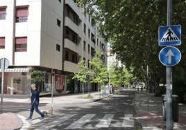 Calle Arzobispo García Goldaraz, lugar del robo a un repartidor de bebidas.