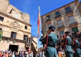 Celebración del aniversario de la Guardia Civil en Sepúlveda
