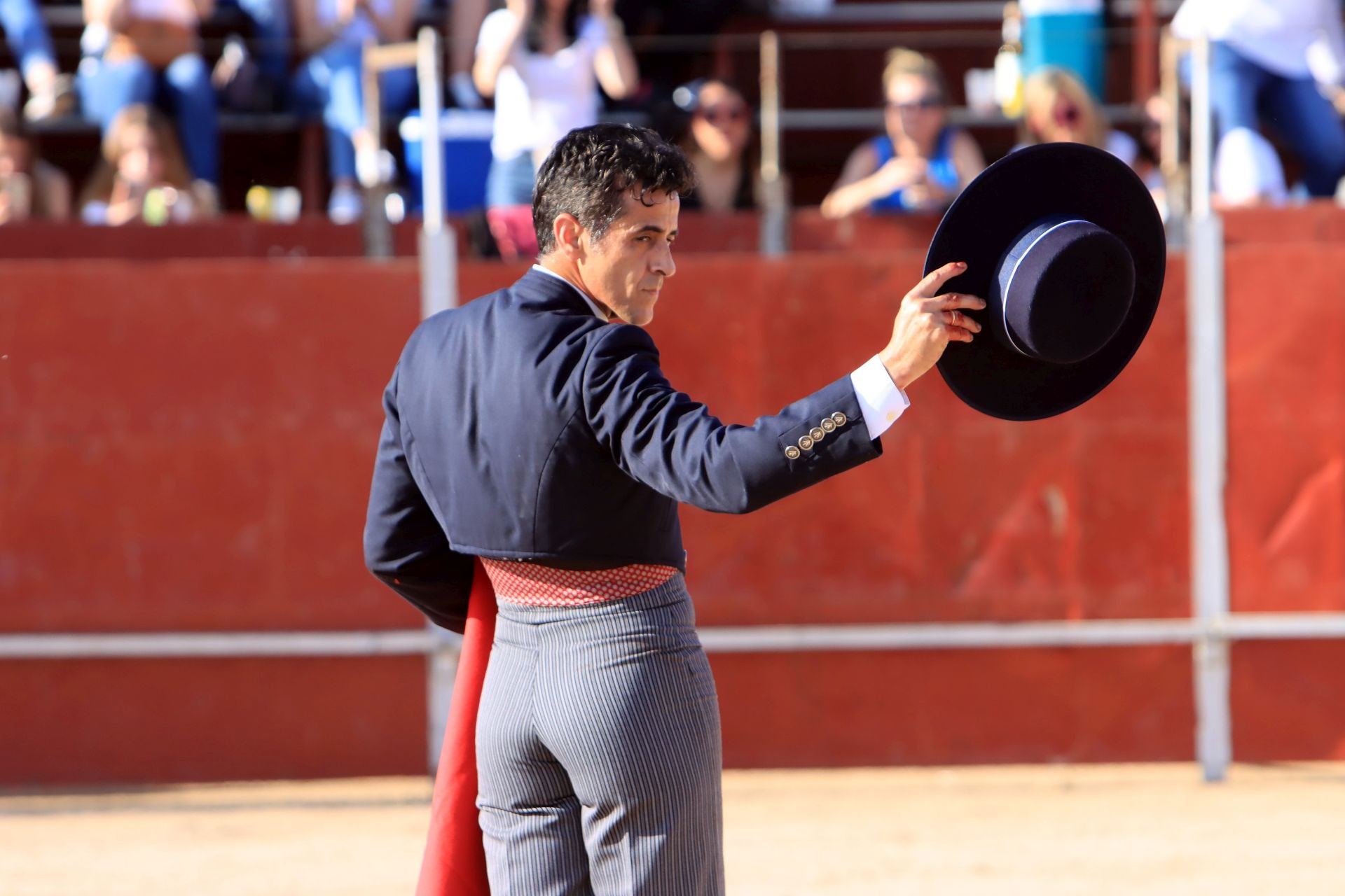 El festival taurino en La Lastrilla, en imágenes