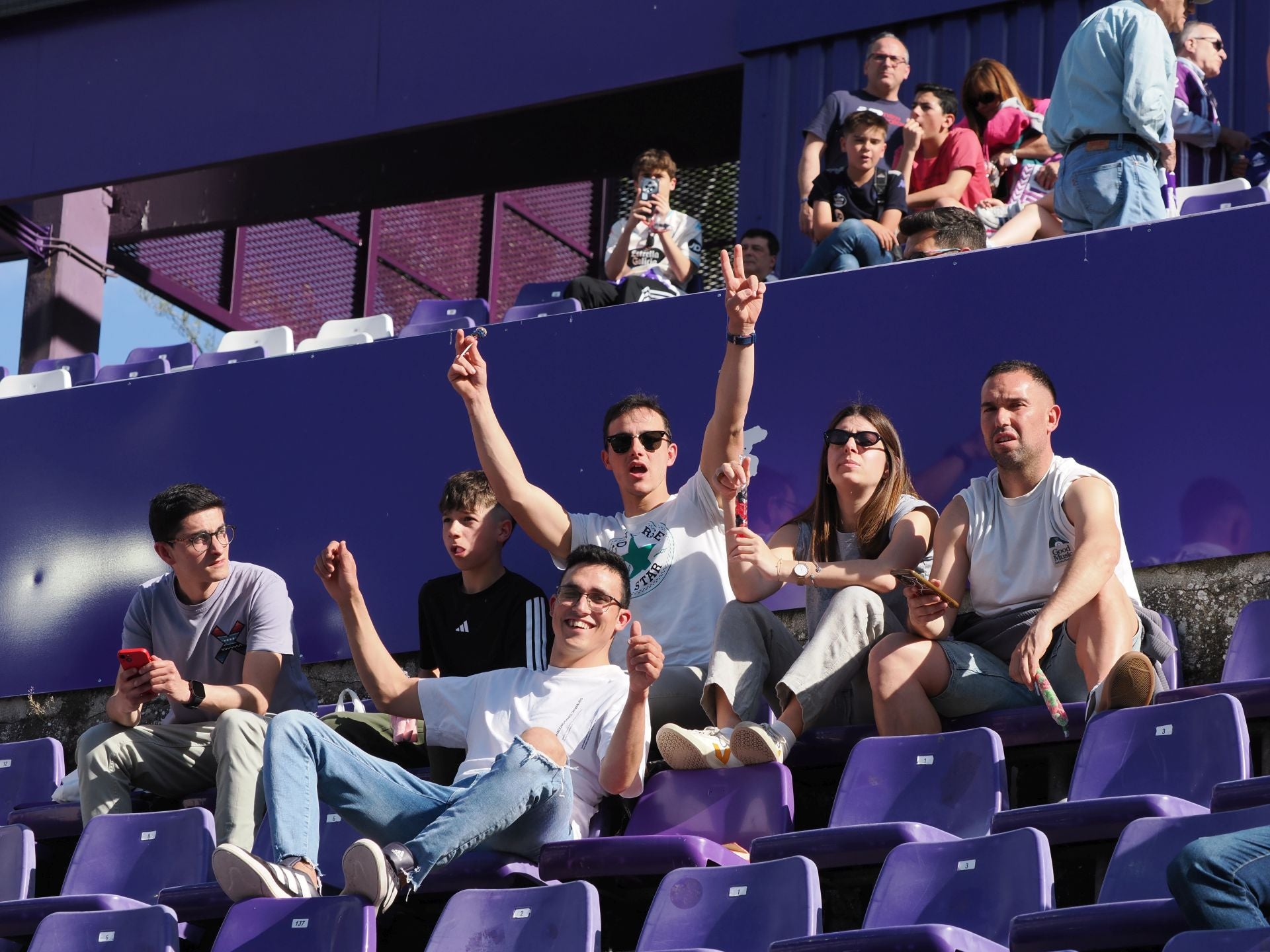 Búscate en la grada del estadio José Zorrilla (4/4)