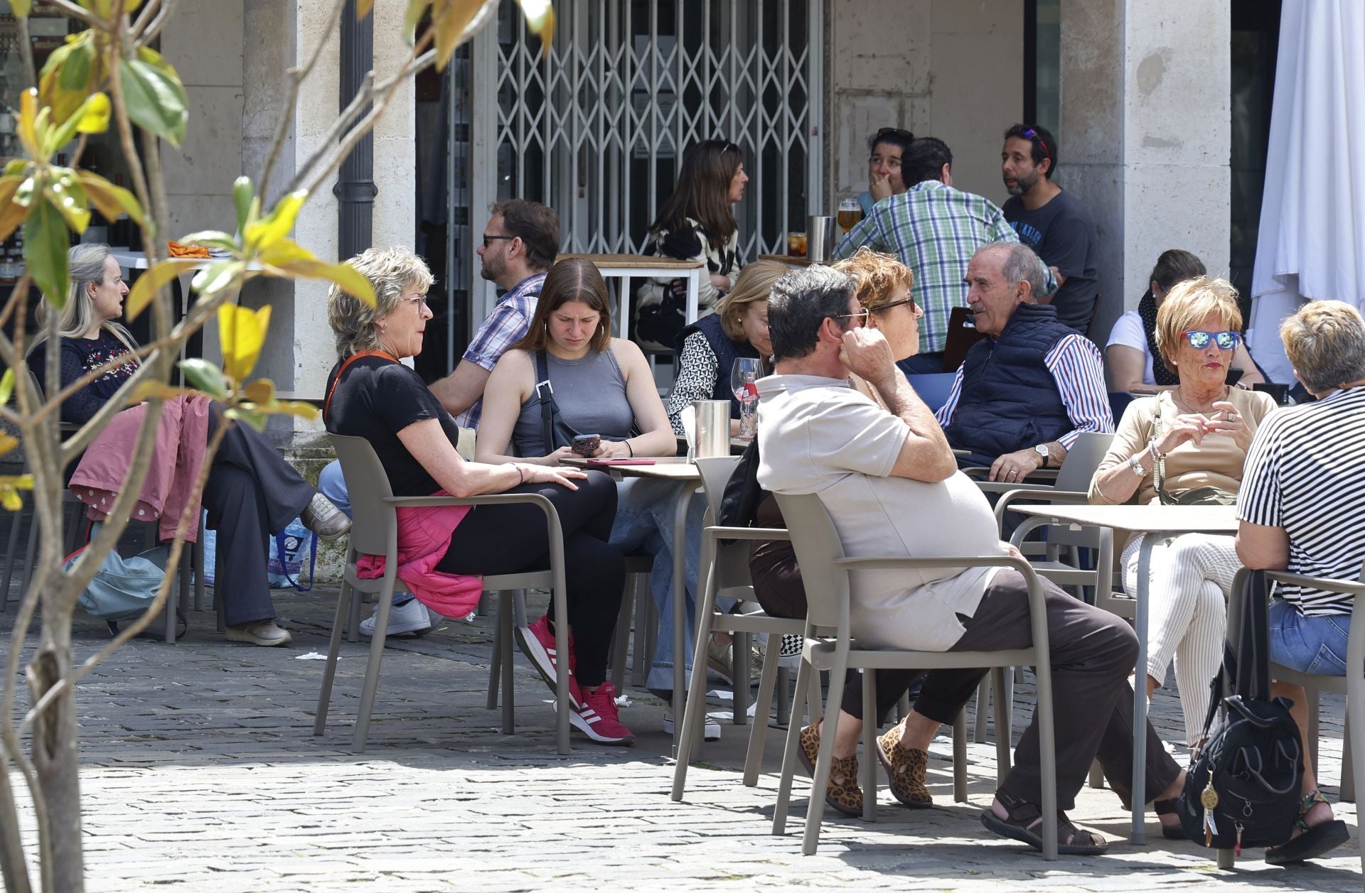 Las buenas temperaturas reactivan la hostelería en Palencia