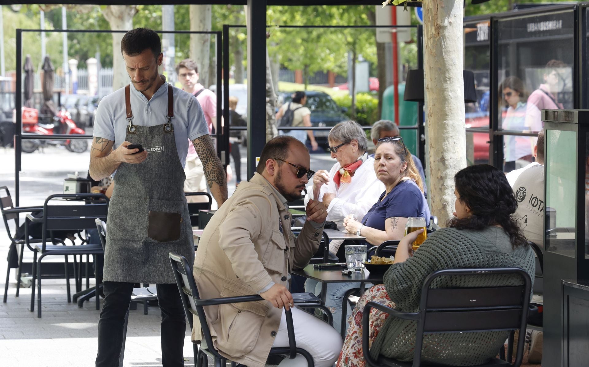 Las buenas temperaturas reactivan la hostelería en Palencia