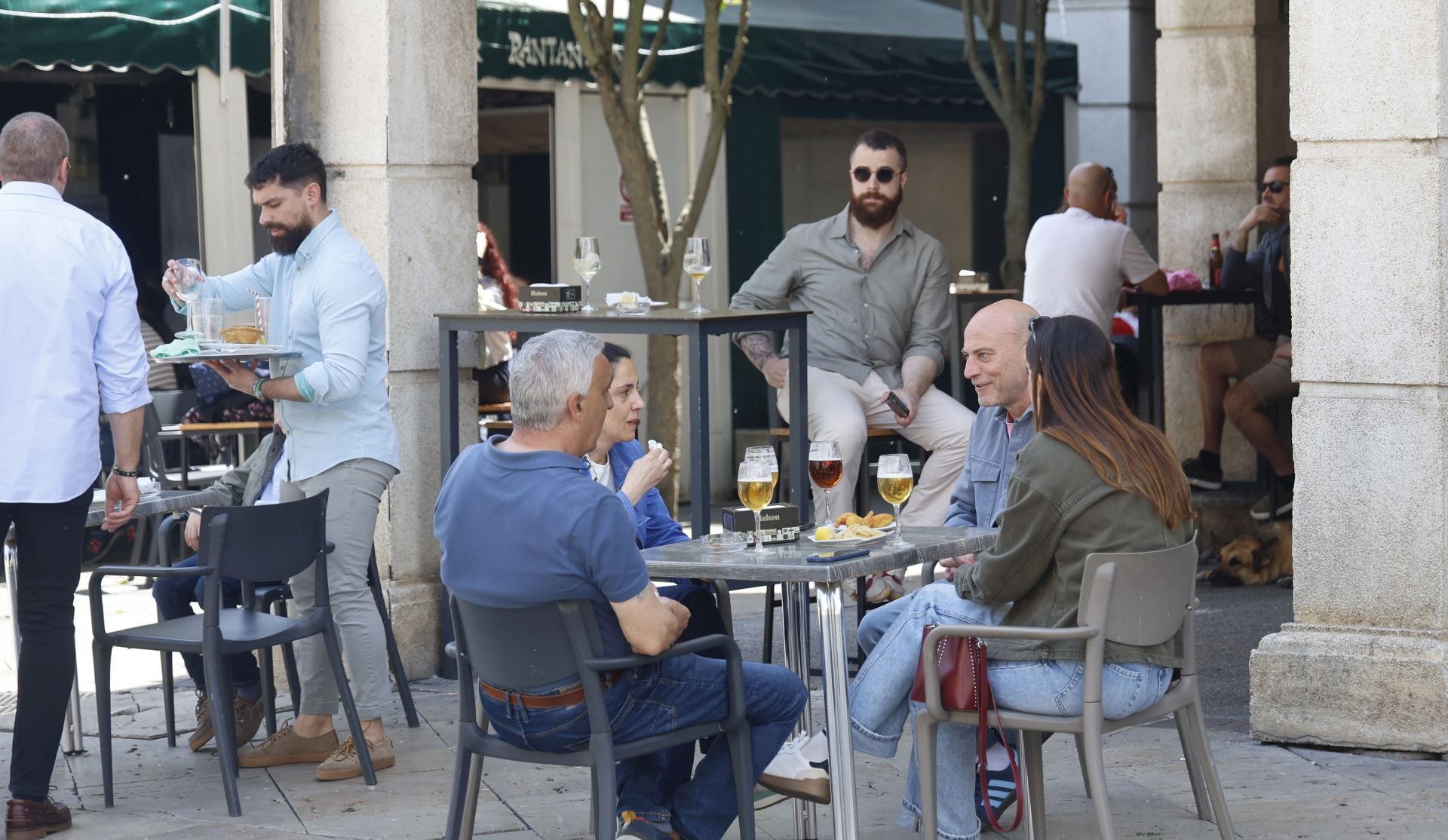 Las buenas temperaturas reactivan la hostelería en Palencia