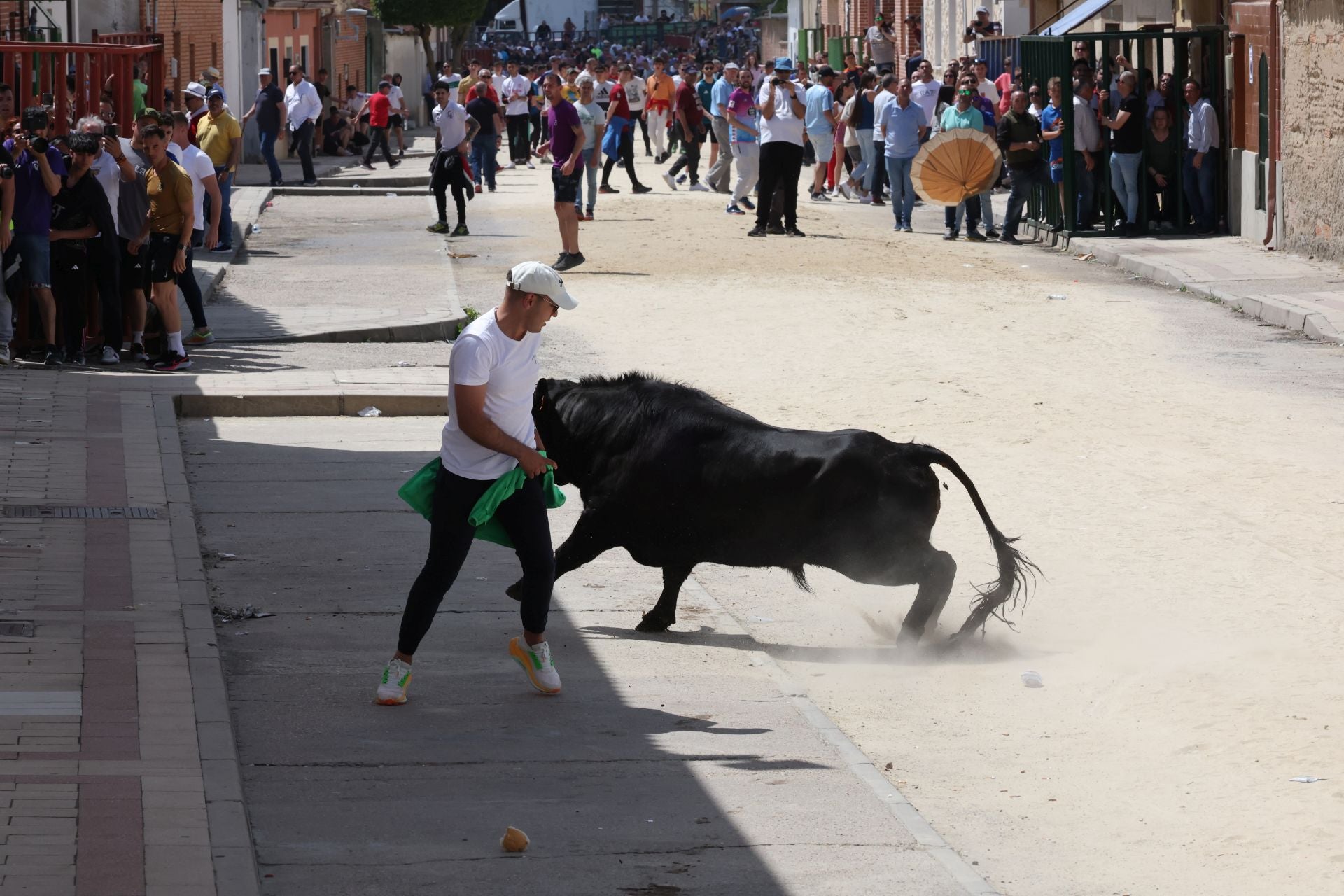 Encierro del domingo por la mañana en Valdestillas