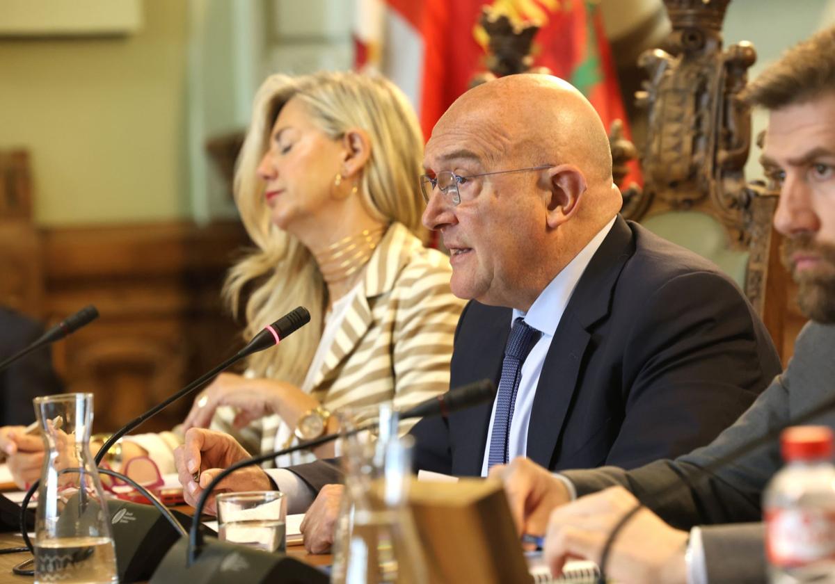 Carnero, alcalde de Valladolid: «Cuando se inicie el soterramiento, yo dimitiré»