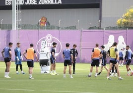 Entrenamiento del Real Valladolid este martes en los Campos Anexos, sin Robert Kenedy.