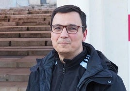 El portavoz del Grupo Municipal Olivares Toma la Palabra, Edgar Martínez.