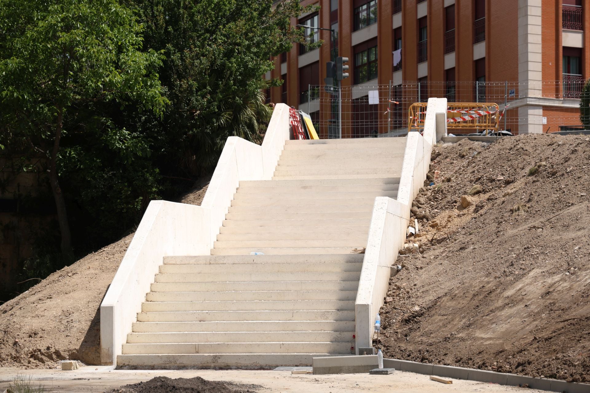 Estado de las obras del carril bici de Isabel la Católica