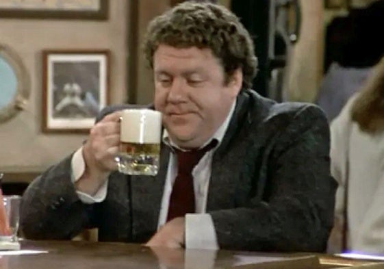 George Wendt intepretó el papel de Norm en la serie 'Cheers'.