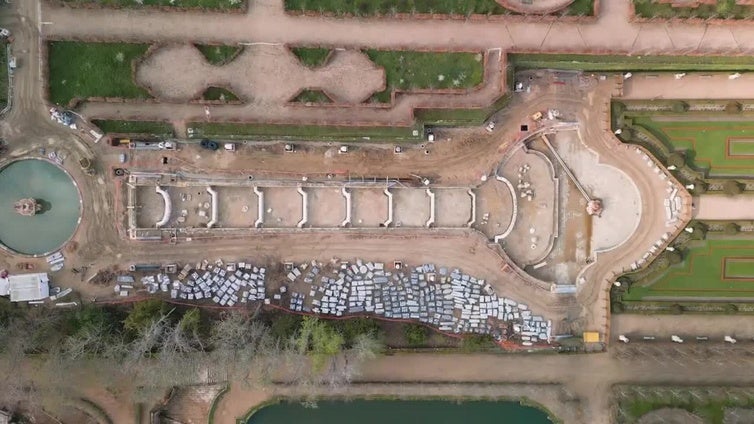 Las obras para restaurar la fuente ma´s grande de La Granja ya están al 30% de ejecución