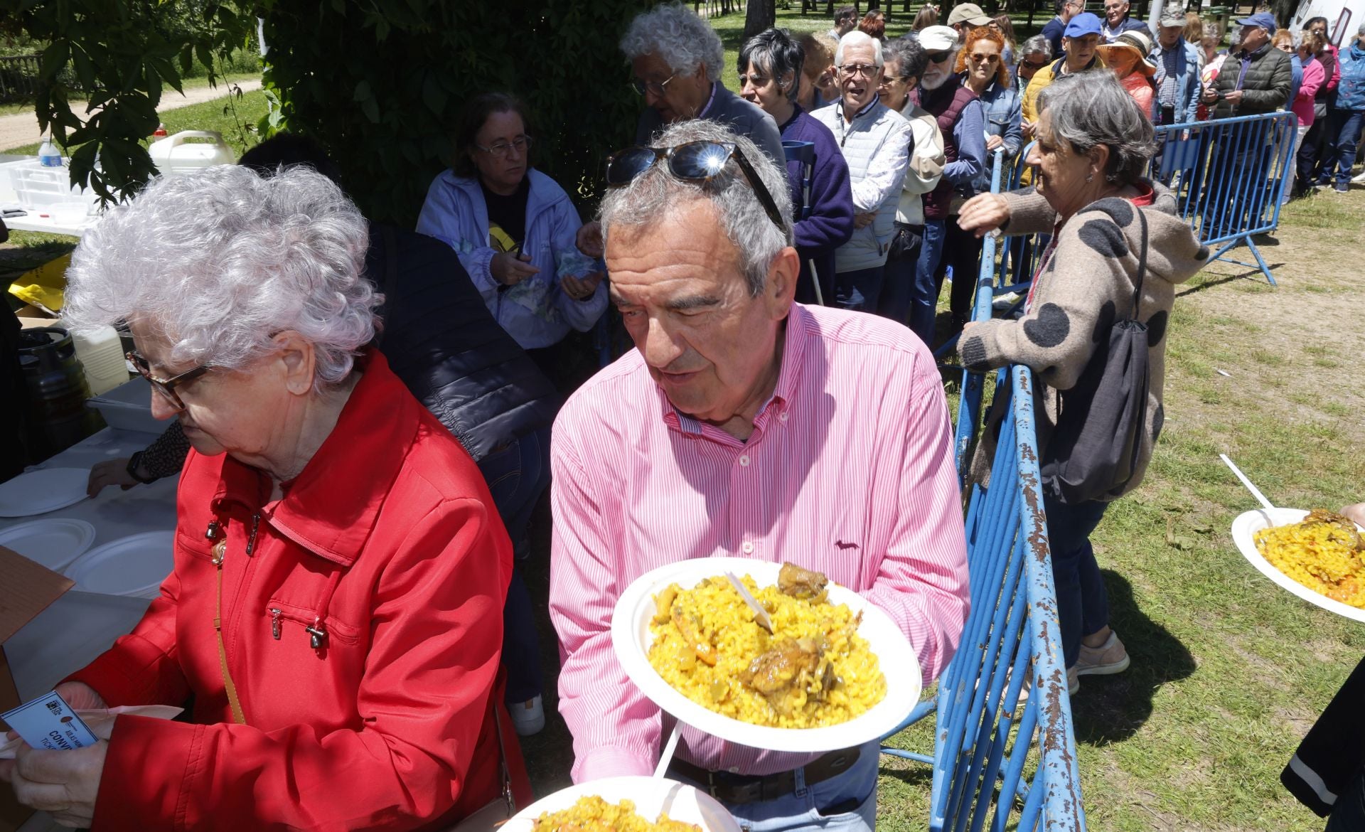 Paella popular de fin de curso en Palencia