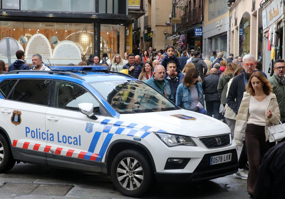 Multan en Segovia a un mendigo por acosar a los viandantes