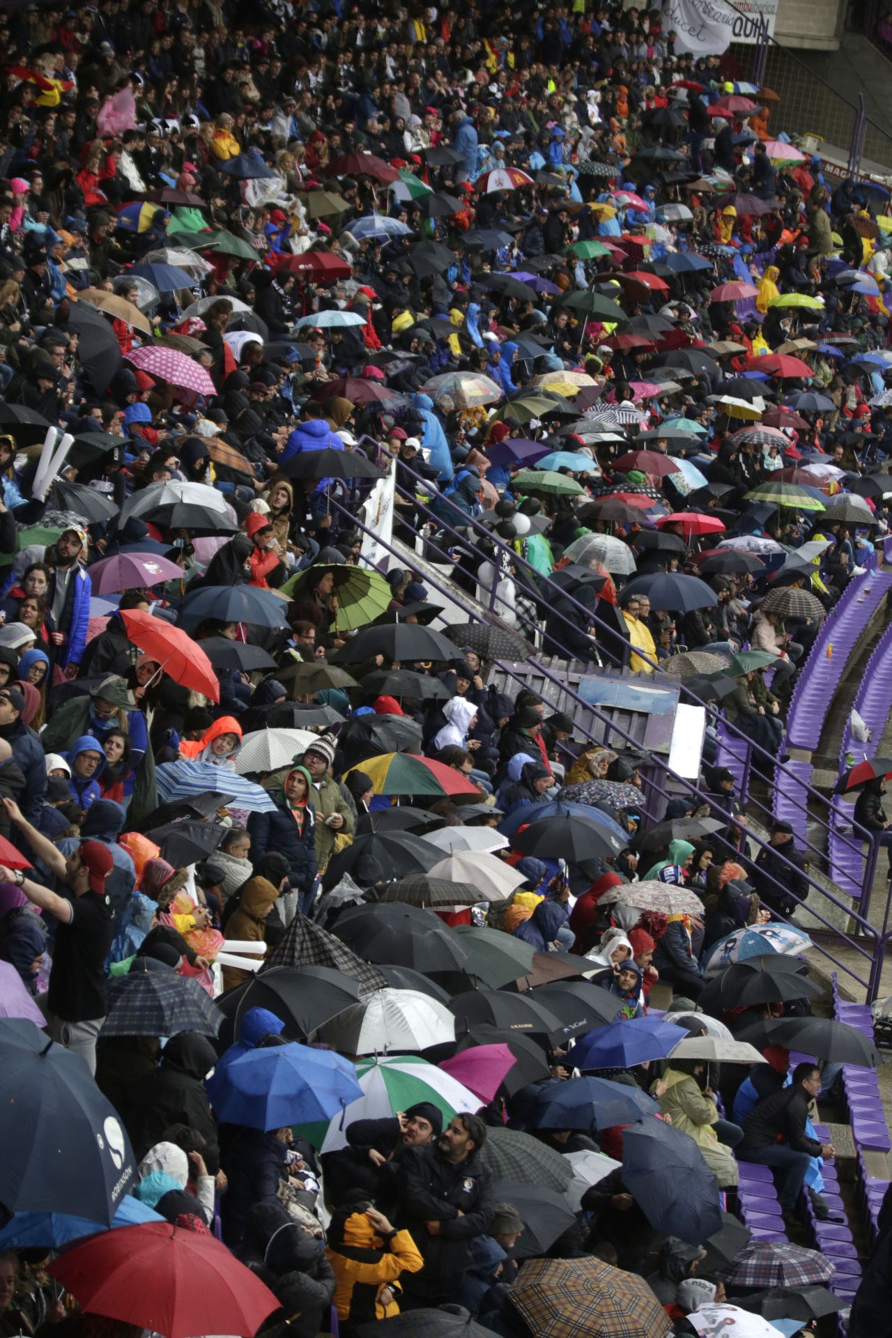 Fotos de la Copa del Rey de Rugby celebrada en el José Zorrilla entre los dos equipos vallisoletanos en 2016
