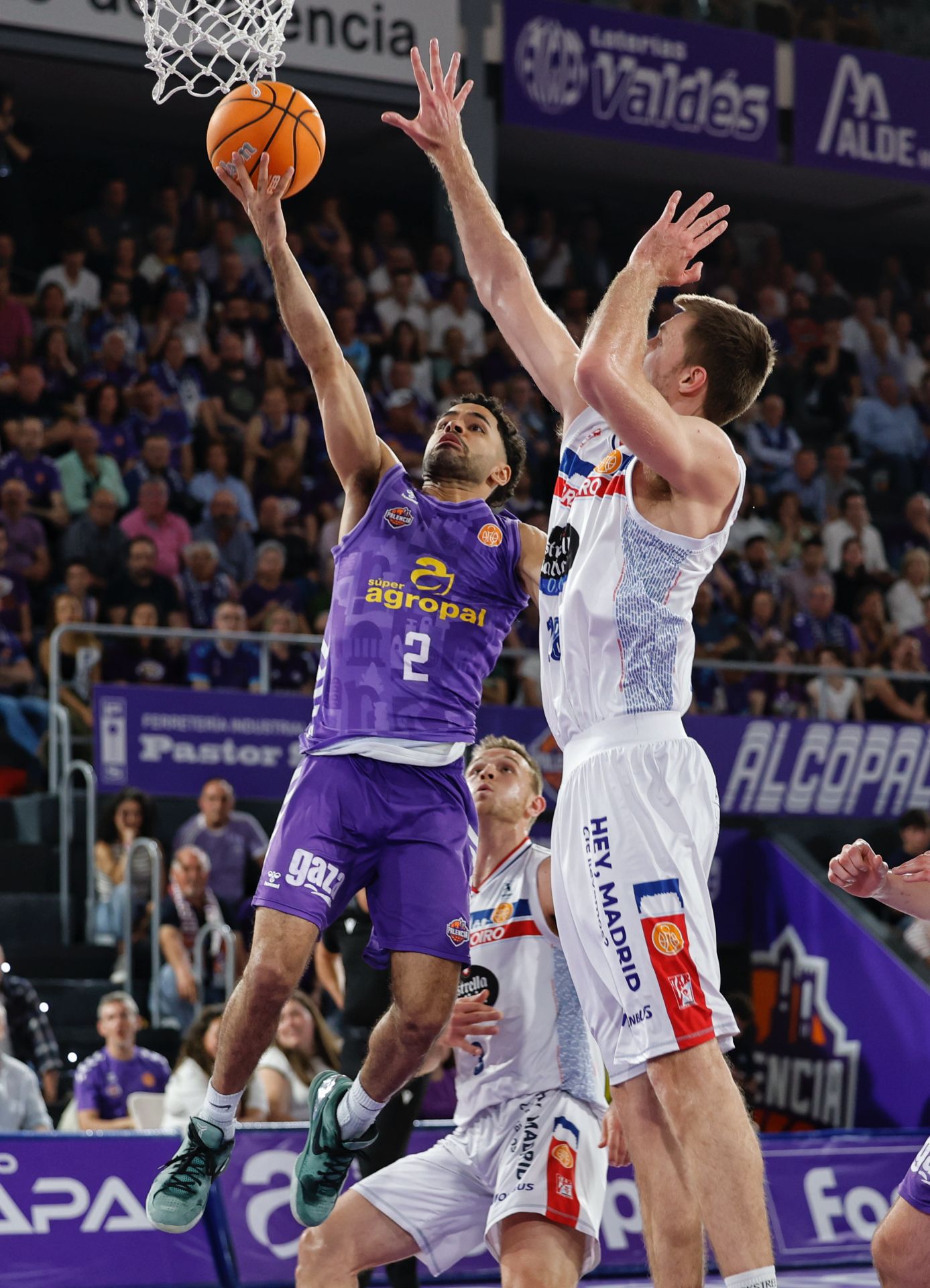 Súper Agropal Palencia 101-94 Obradoiro