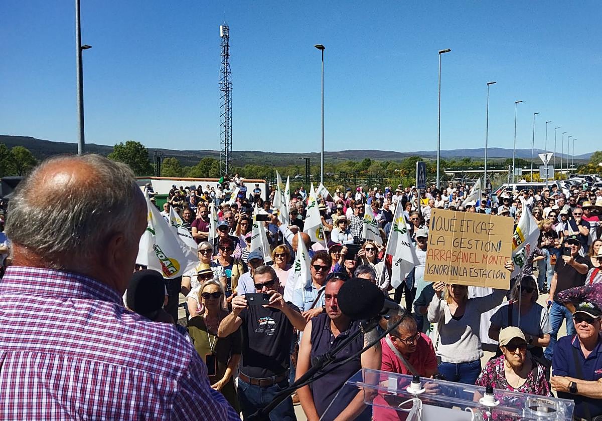 Discurso del delegado comarcal de COAG durante la manifestación por el AVE en Sanabria.