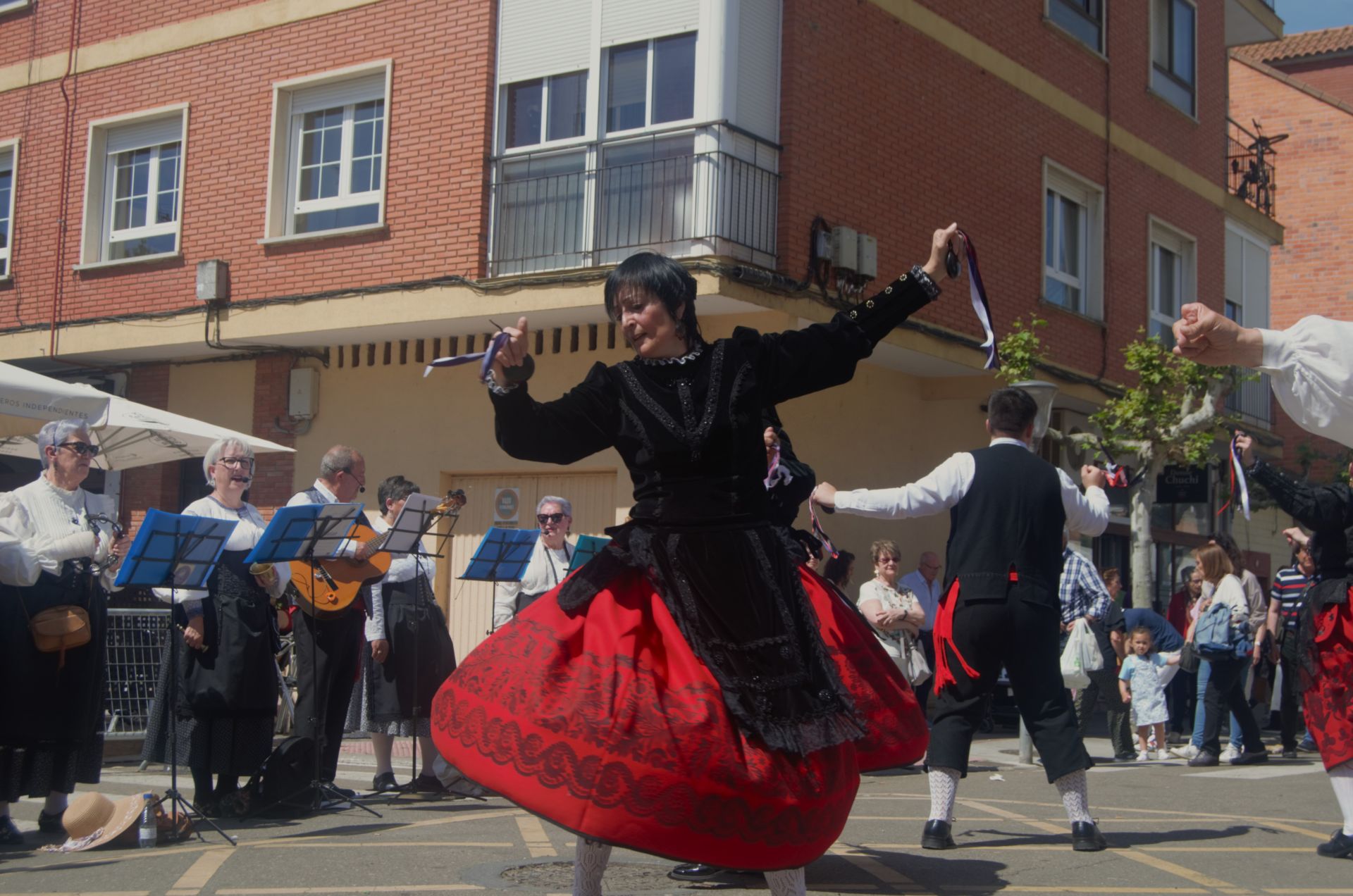 La segunda jornada de la Feria del Espárrago en Tudela de Duero, en imágenes