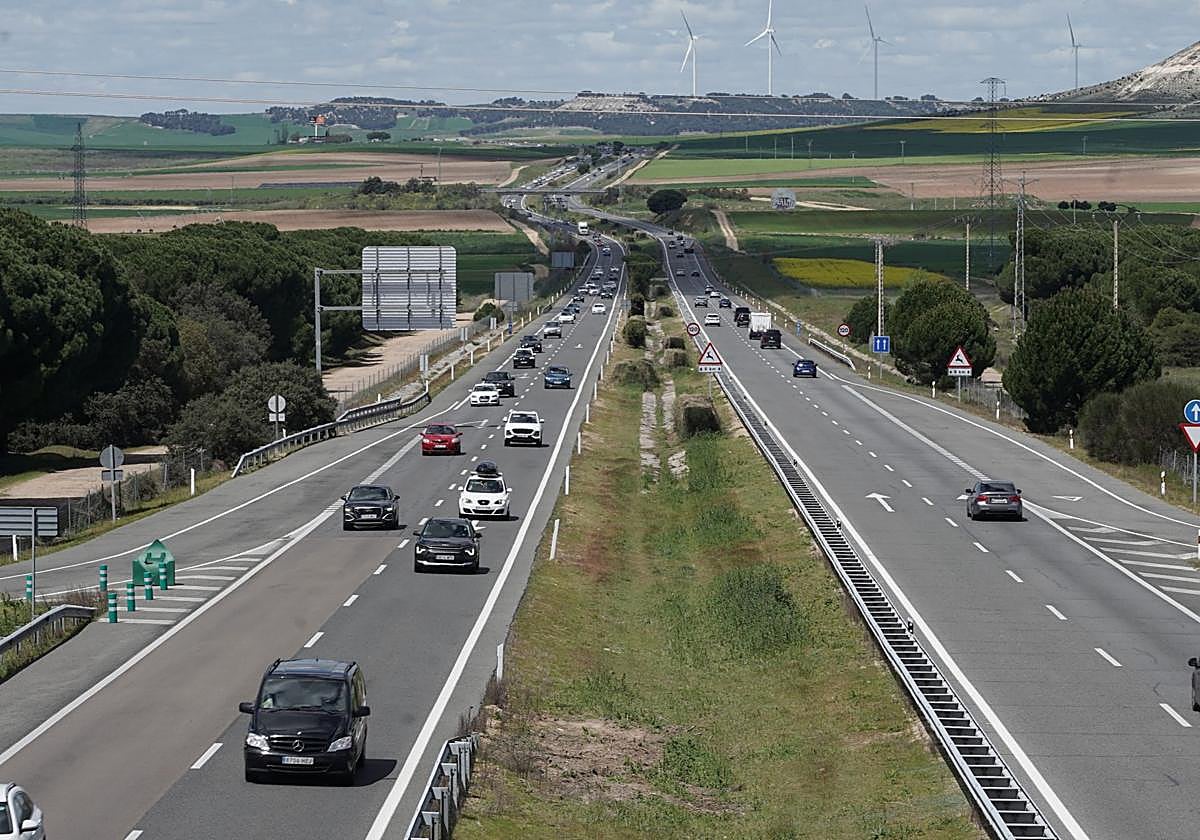 Tráfico en la A-6 a la altura de Tordesillas.