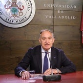 El rector de la UVA, Antonio Largo, y la vicerrectora de Estudiantes y Empleados, Cristina de la Rosa.