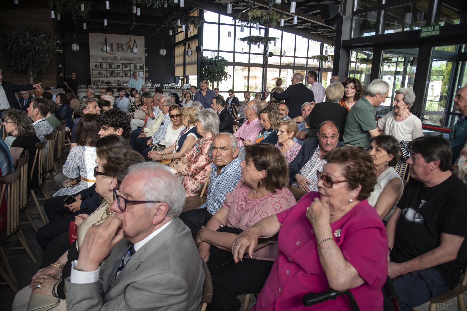 Fotos de la multitudinaria presentación de la biografía de José María