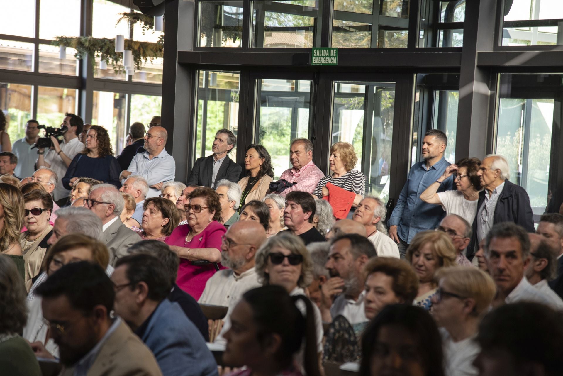 Fotos de la multitudinaria presentación de la biografía de José María