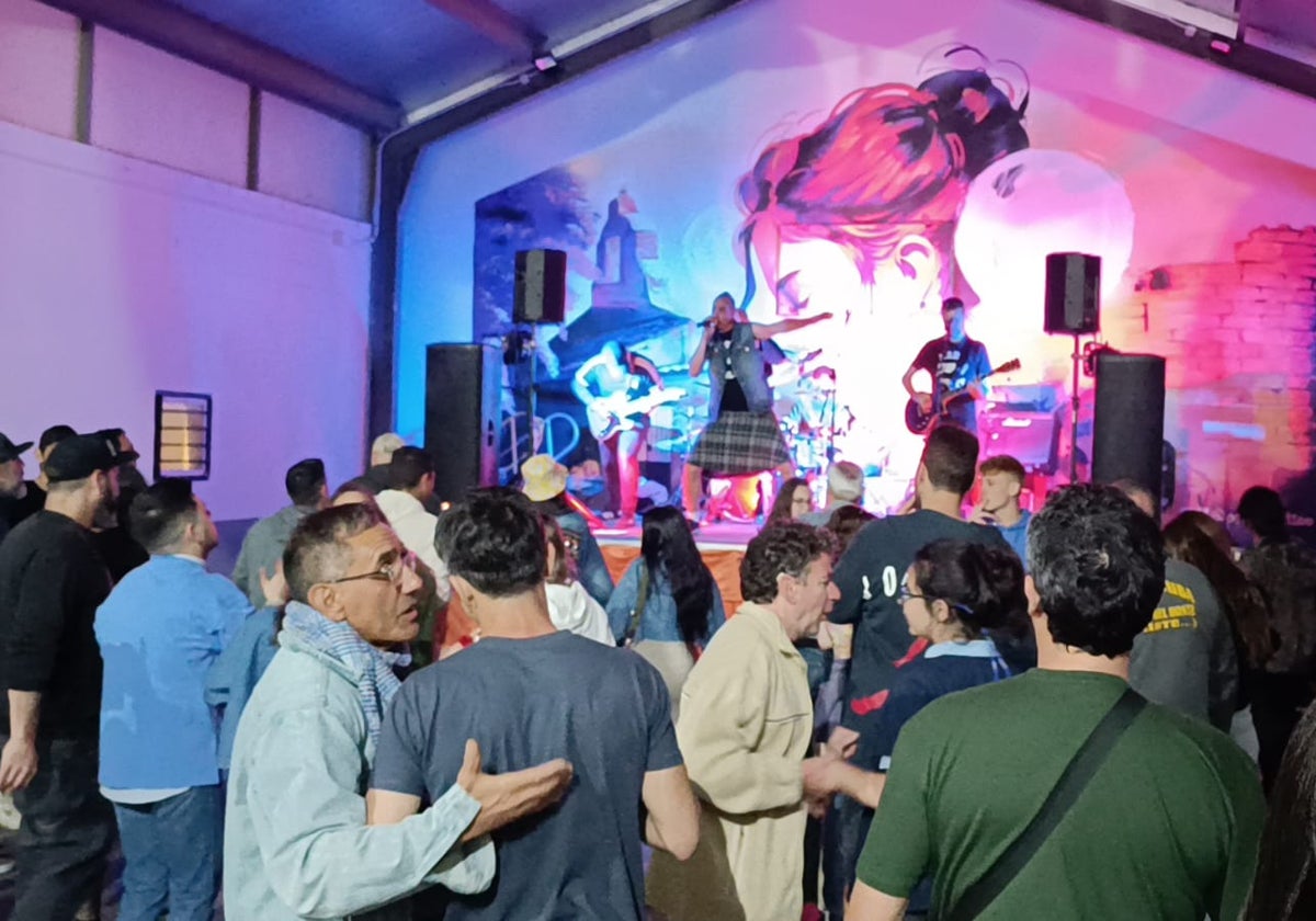 El Kbreros Sound llenará este sábado de música en directo el pequeño pueblo de Cabreros del Monte