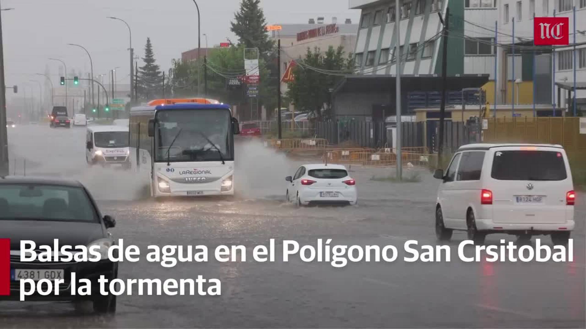 Balsas de agua en Valladolid provocadas por la tormenta