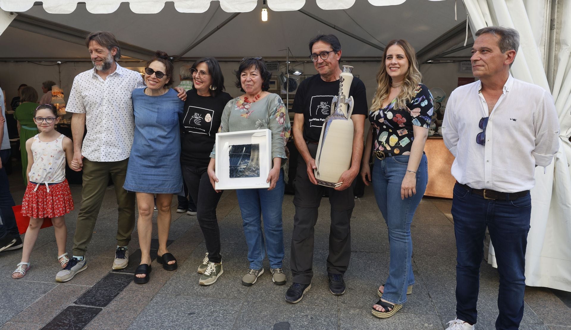 La cerámica impone arte y color a la Feria Chica en Palencia