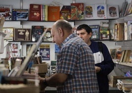 Así es la Feria del Libro Antiguo y de Ocasión de Palencia