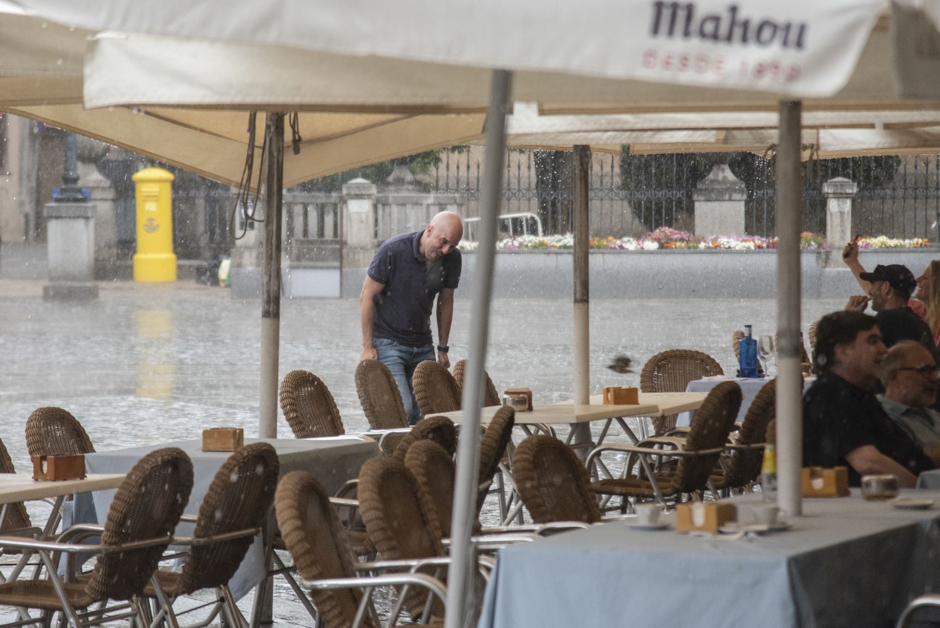 Una tormenta refresca Segovia