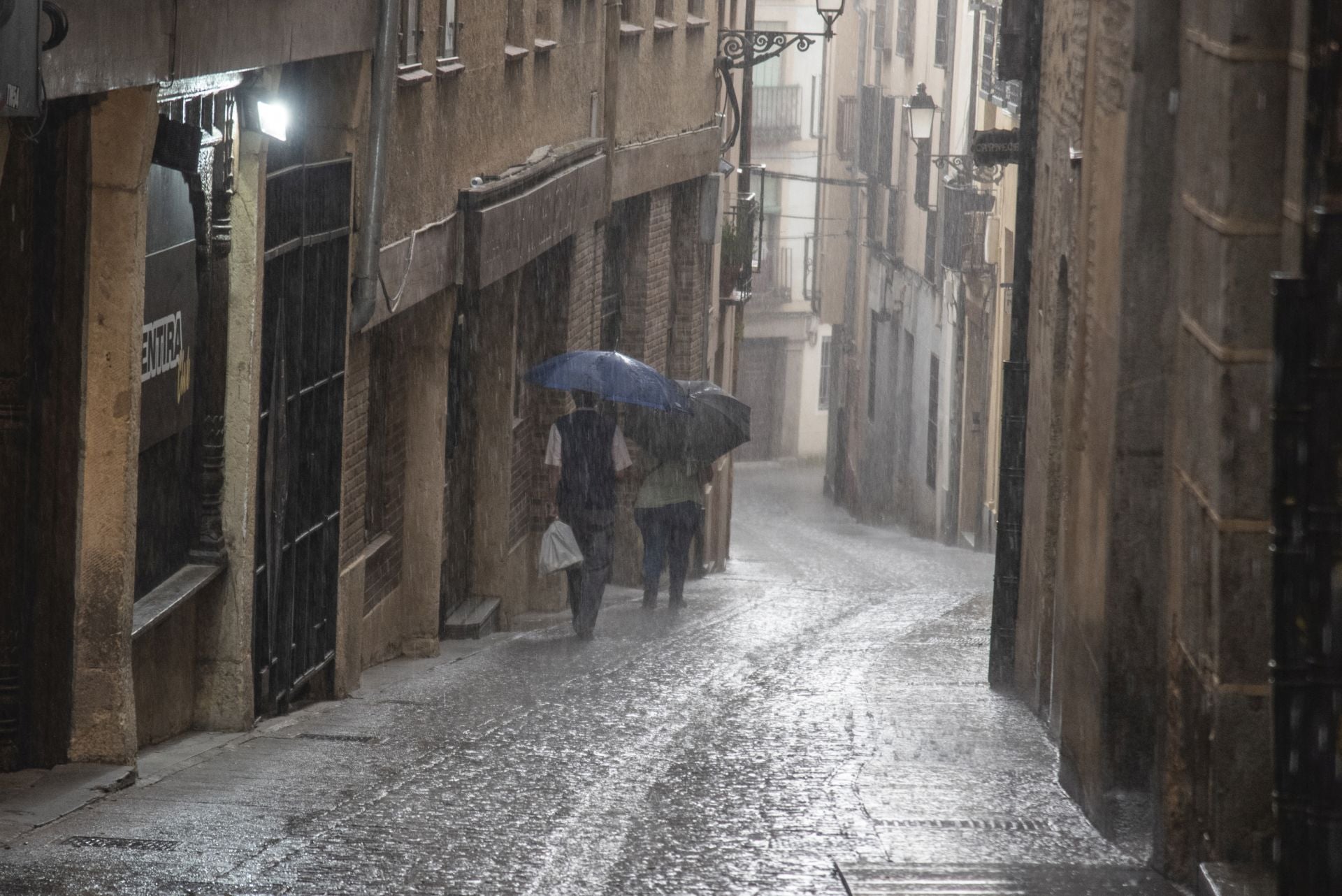 Una tormenta refresca Segovia