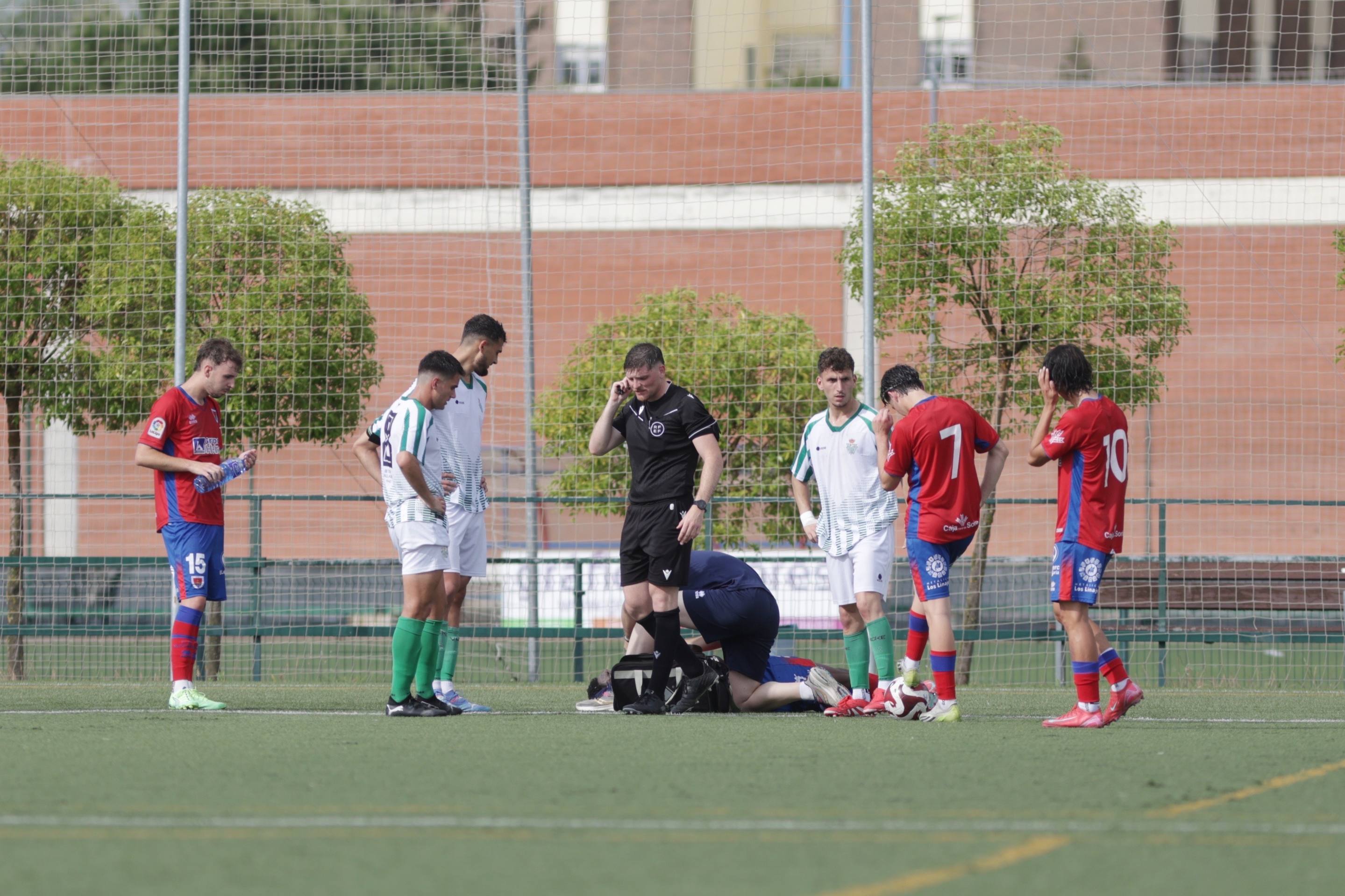 La derrota del Betis ante el Numancia B, en imágenes
