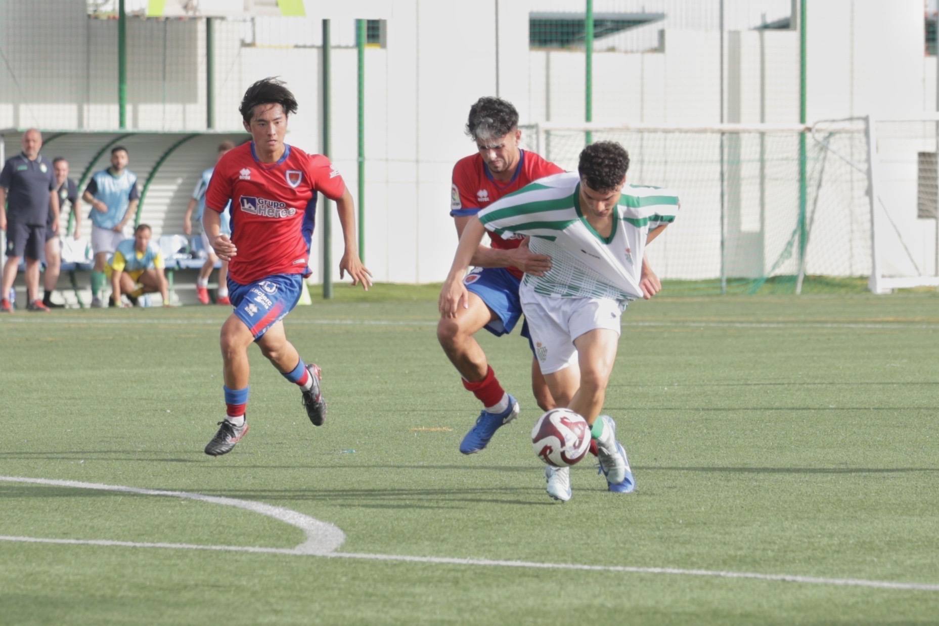 La derrota del Betis ante el Numancia B, en imágenes