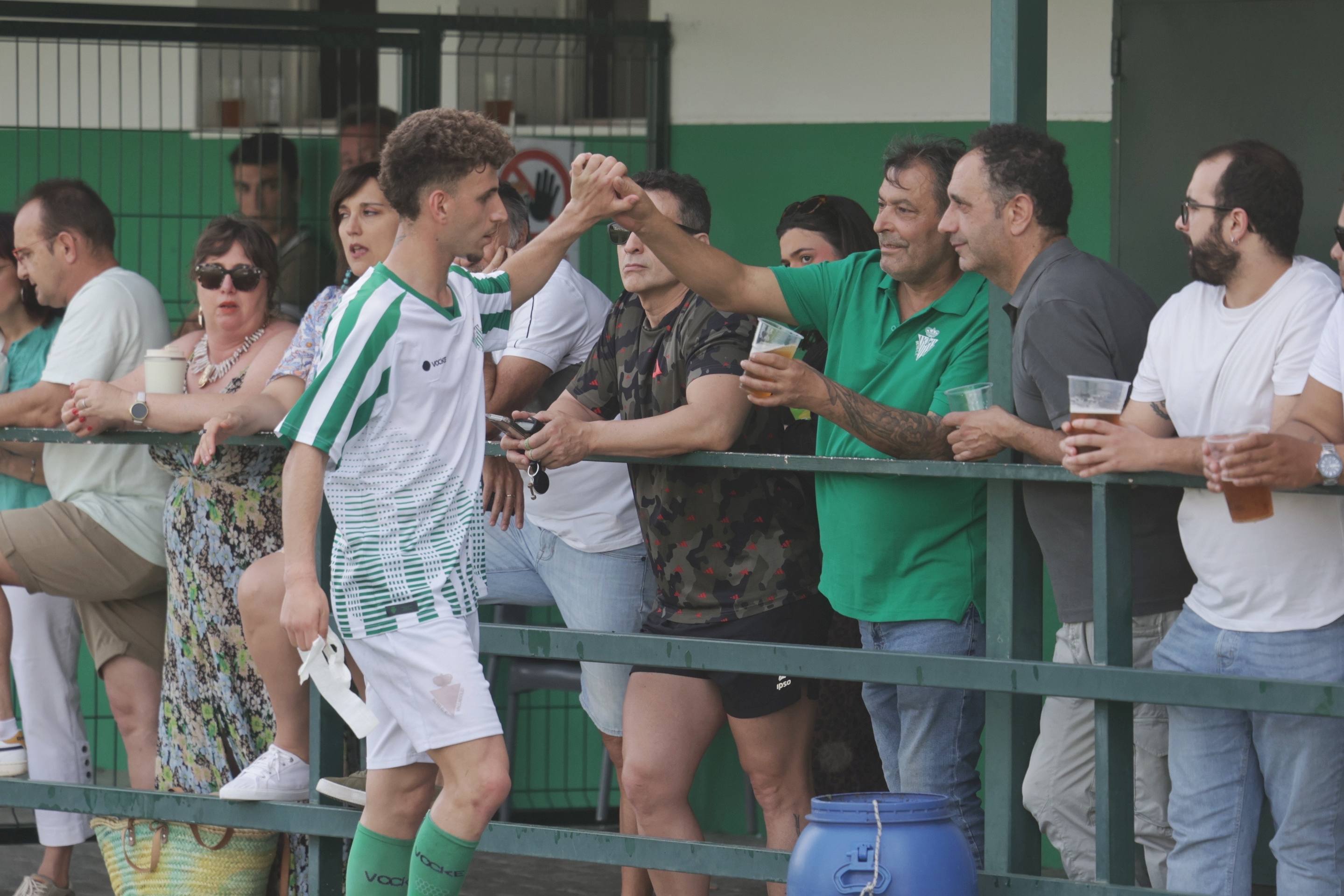 La derrota del Betis ante el Numancia B, en imágenes