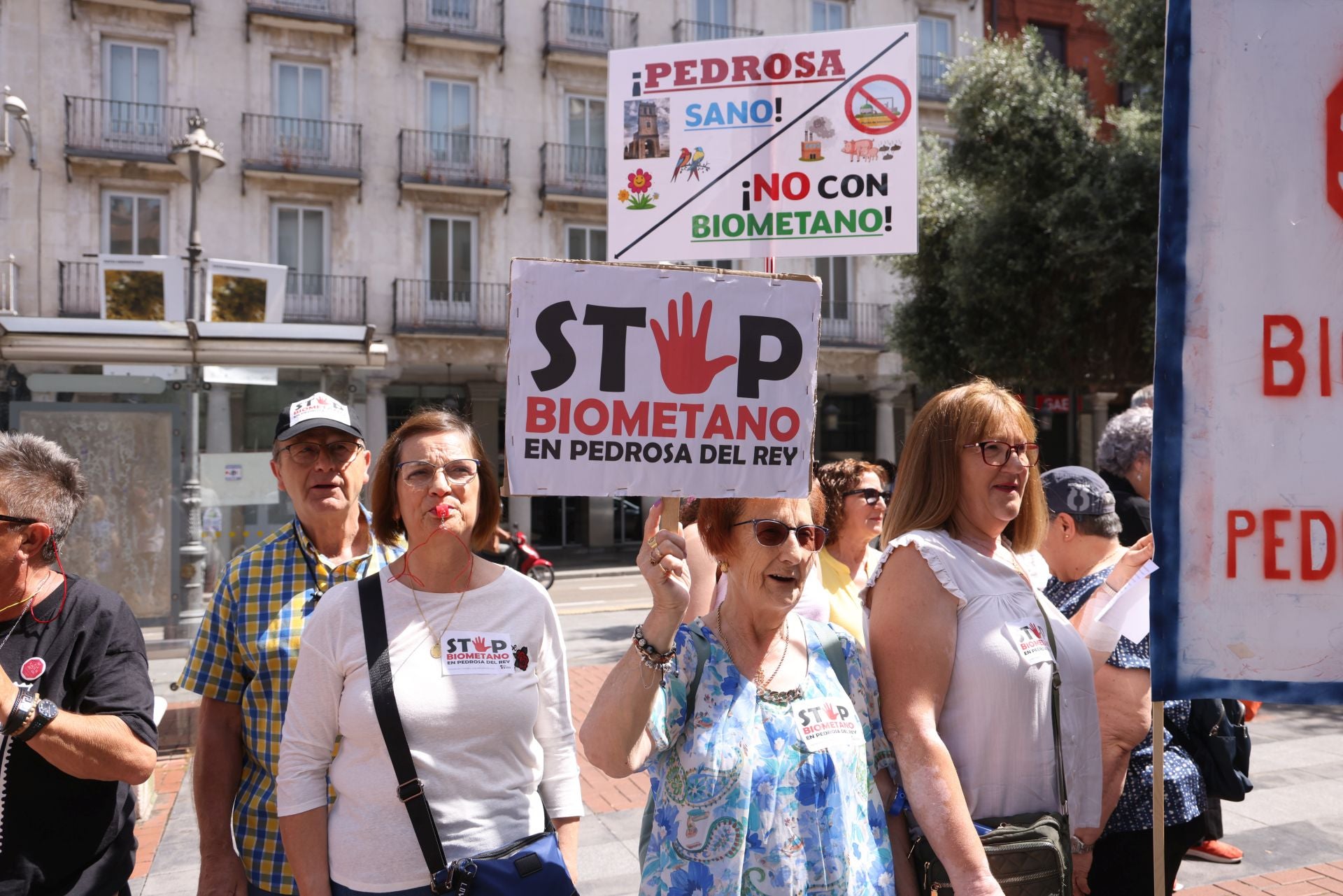 Protesta del mundo rural en Valladolid contra las plantas de biogás