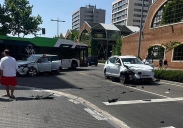 Heridas tres personas tras una colisión en la entrada de Valladolid por Delicias