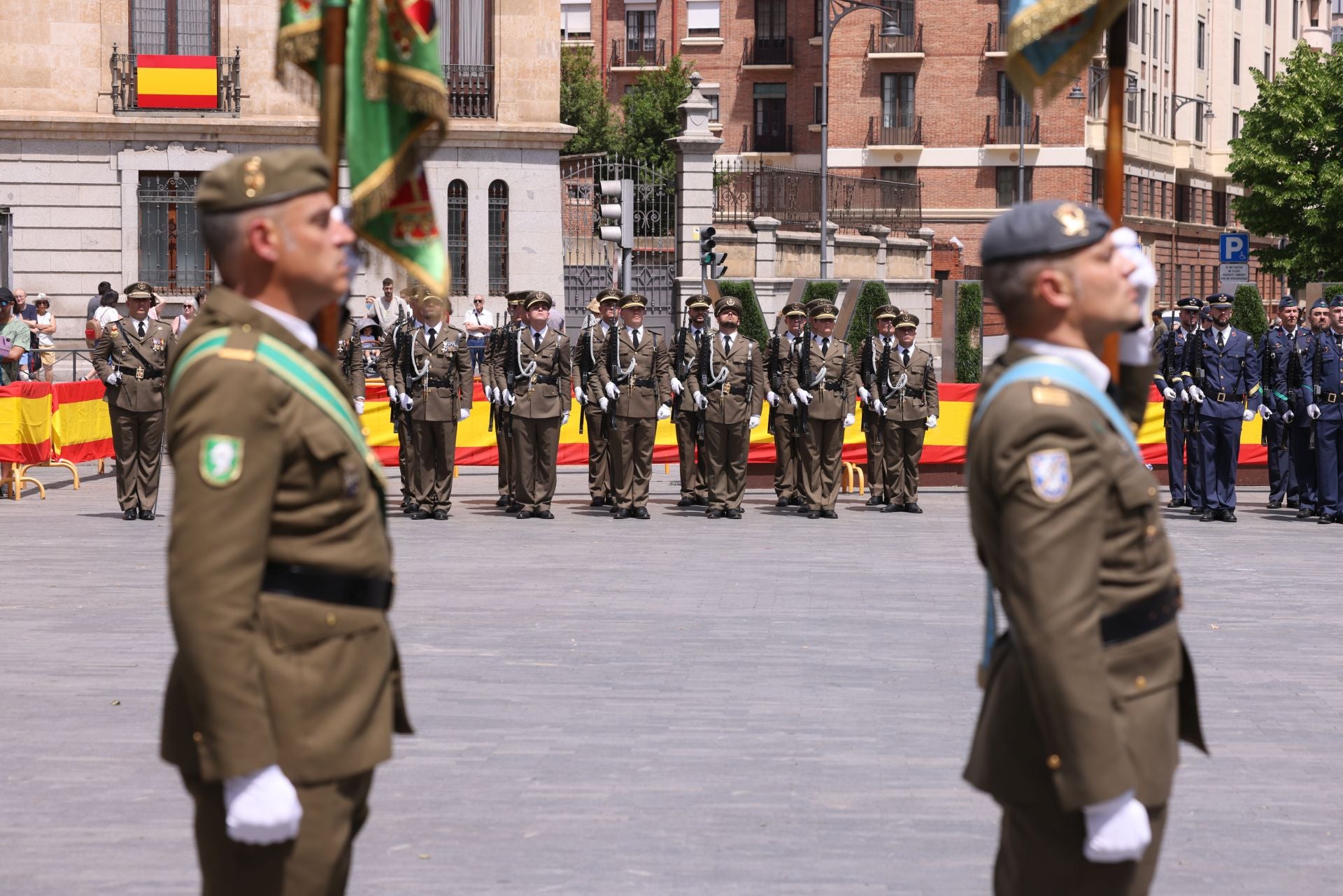 Así se ha celebrado en Valladolid el Día de las Fuerzas Armadas