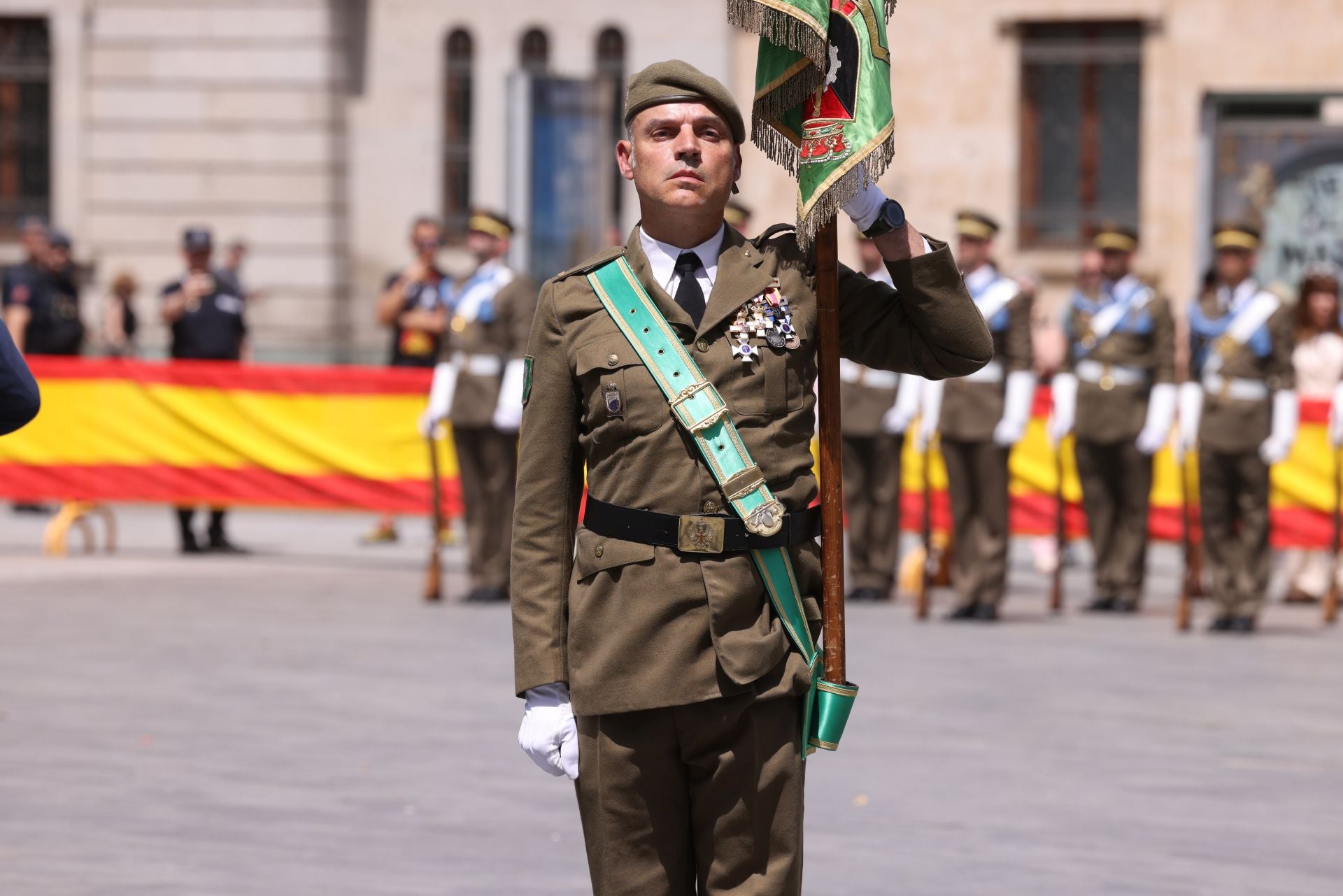 Así se ha celebrado en Valladolid el Día de las Fuerzas Armadas