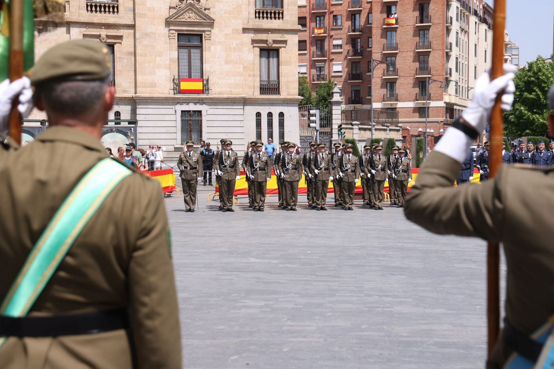 Así se ha celebrado en Valladolid el Día de las Fuerzas Armadas