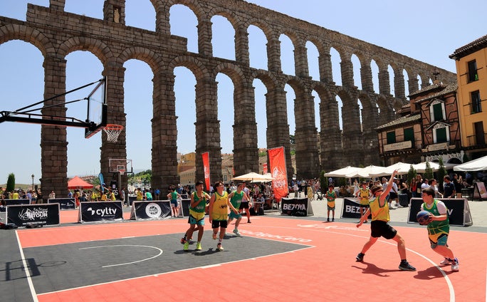Segovia acoge un campeonato de baloncesto 3x3
