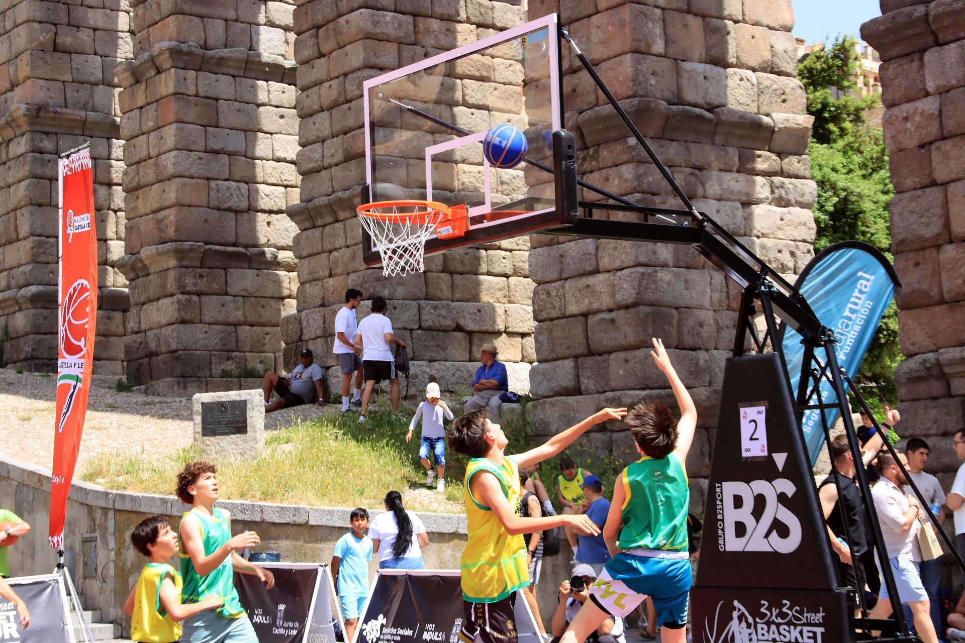 Fotos del campeonato de baloncesto 3x3 en Segovia