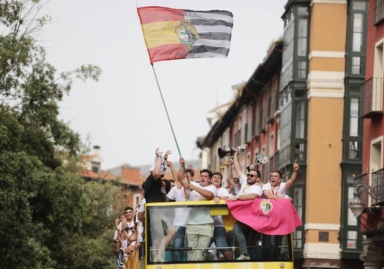 Las imágenes de la celebración del título de liga conquistado este domingo por el Inexo El Salvador