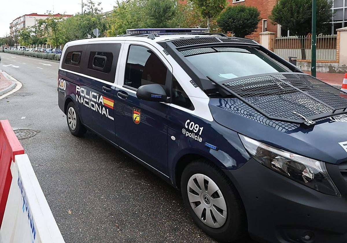 Vehículo de la Policía Nacional, en imagen de archivo.