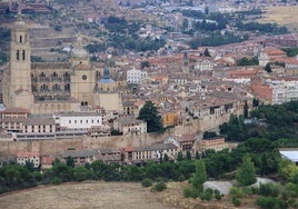 Vista aérea del casco antiguo de Segovia.