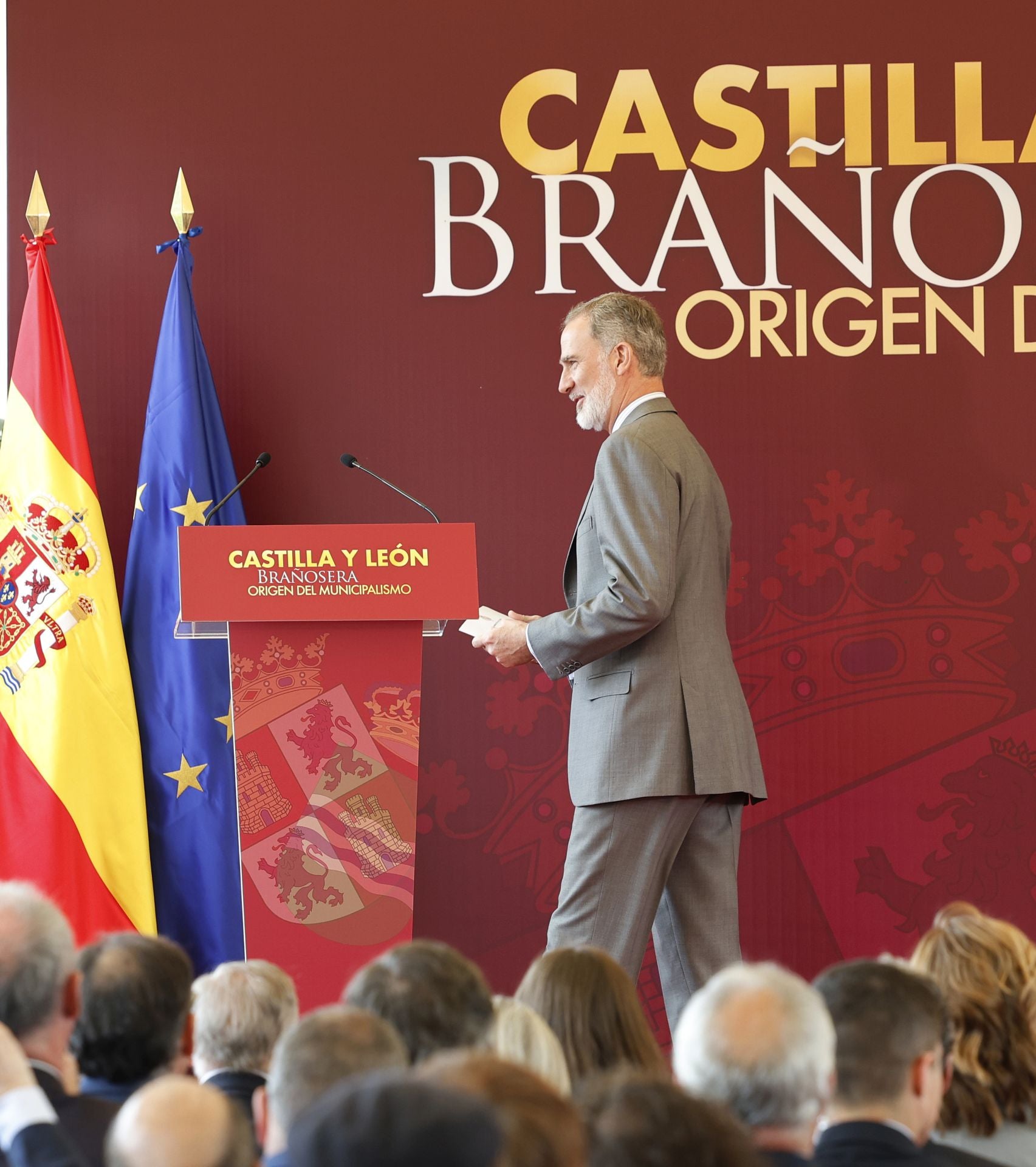 La visita de los Reyes a Brañosera, en imágenes