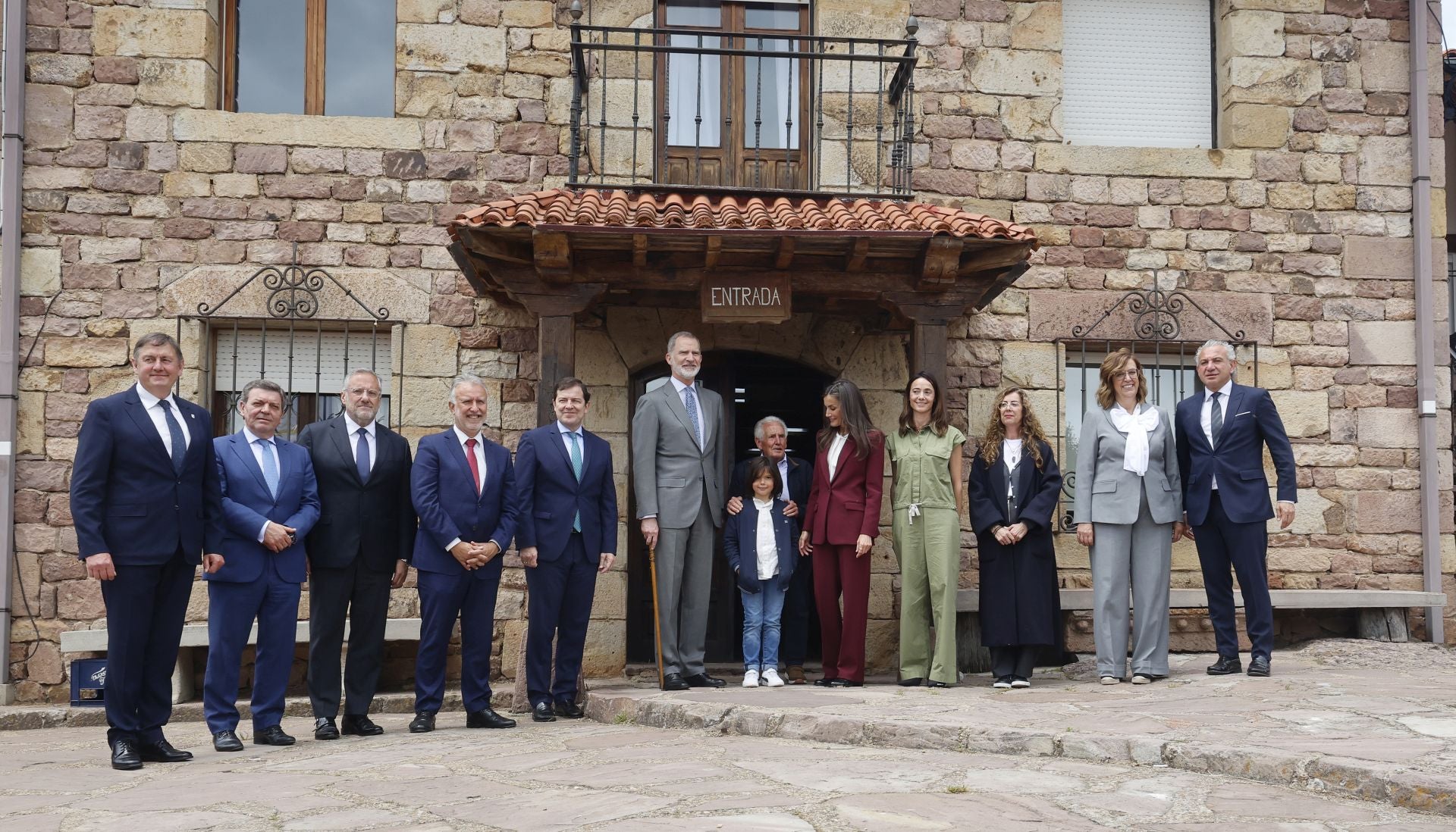 La visita de los Reyes a Brañosera, en imágenes