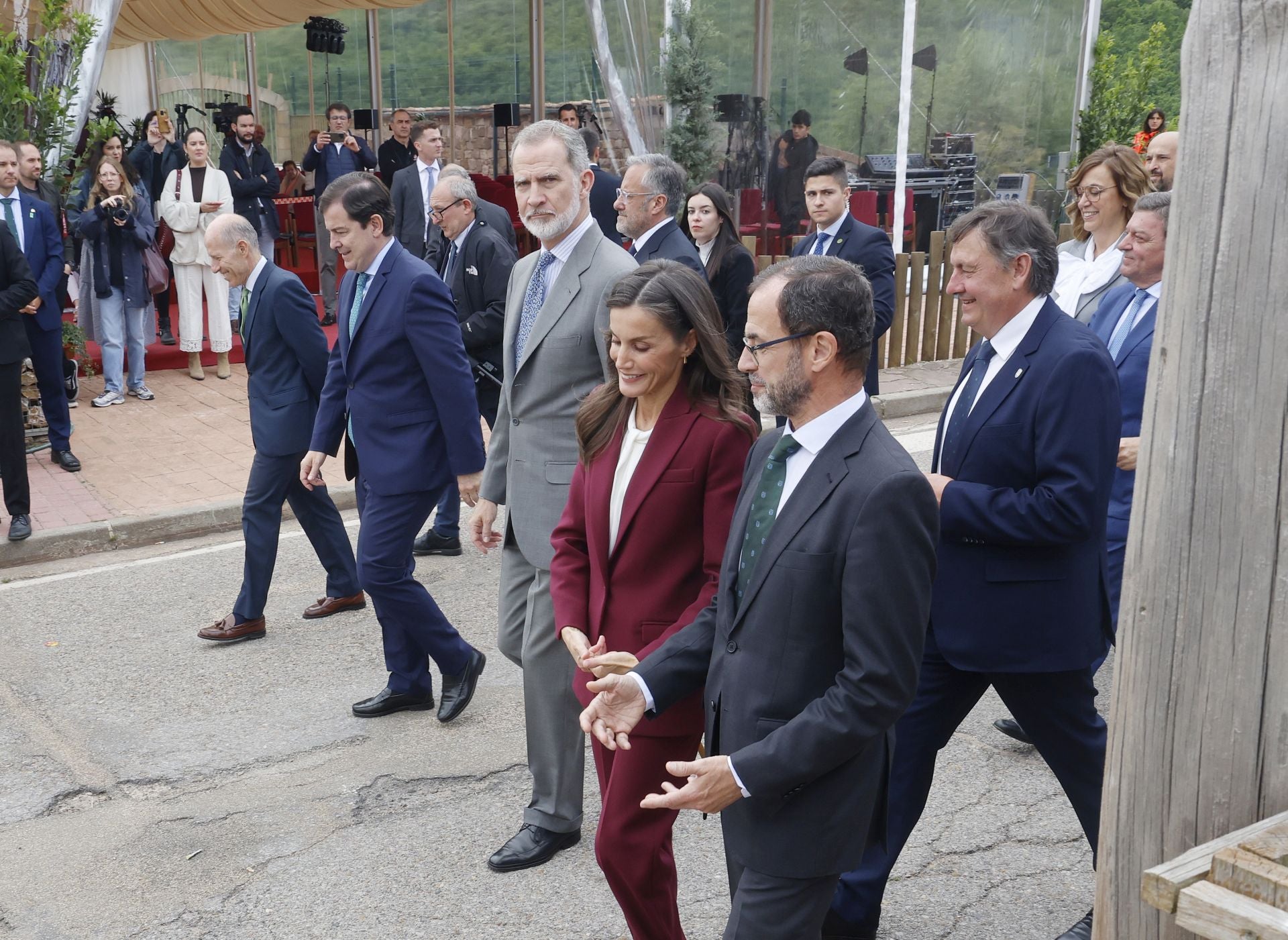 La visita de los Reyes a Brañosera, en imágenes