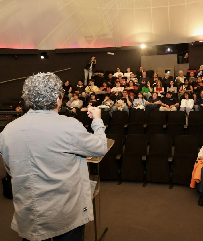Imagen secundaria 2 - Inmersión planetaria en la historia del Teatro Calderón