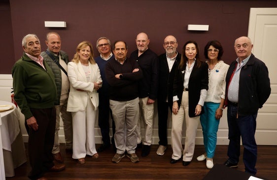 Trasplantados de corazón con las doctoras Gloria Sánchez Antolín y Alicia Mendiluce, jefas de los servicios de Hepatología y Nefrología de los hospitales Río Hortega y Clínico de Valladolid