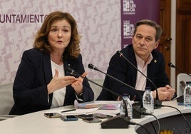 Los concejales de Vox, Sonia Lalanda y Emilio Polo.