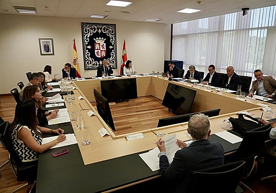 Reunión de la junta de portavoces de las Cortes.
